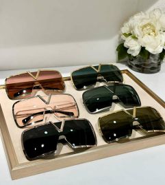 Picture of Valentino Sunglasses _SKUfw55828359fw